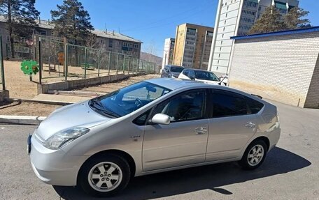 Toyota Prius, 2009 год, 1 050 000 рублей, 16 фотография