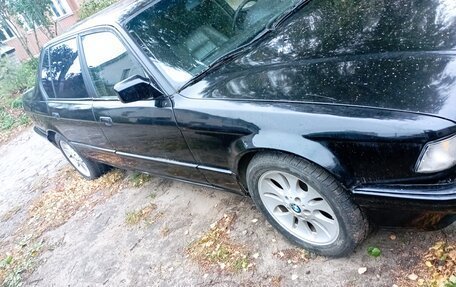 BMW 7 серия, 1992 год, 555 000 рублей, 2 фотография