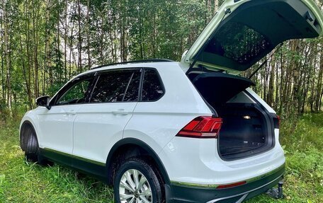 Volkswagen Tiguan II, 2021 год, 2 740 000 рублей, 11 фотография