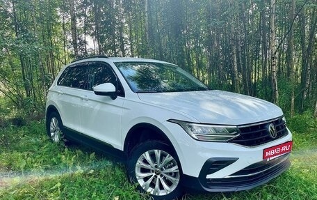 Volkswagen Tiguan II, 2021 год, 2 740 000 рублей, 16 фотография