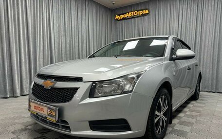 Chevrolet Cruze II, 2012 год, 900 000 рублей, 7 фотография