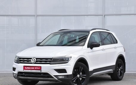 Volkswagen Tiguan II, 2018 год, 2 779 000 рублей, 1 фотография