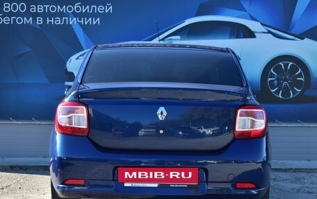 Renault Logan II, 2015 год, 820 000 рублей, 4 фотография