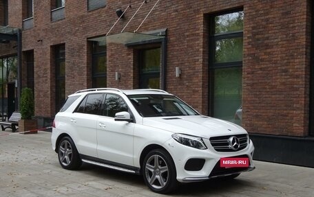 Mercedes-Benz GLE, 2018 год, 4 500 000 рублей, 28 фотография