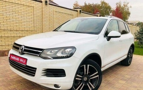 Volkswagen Touareg III, 2014 год, 2 970 000 рублей, 1 фотография