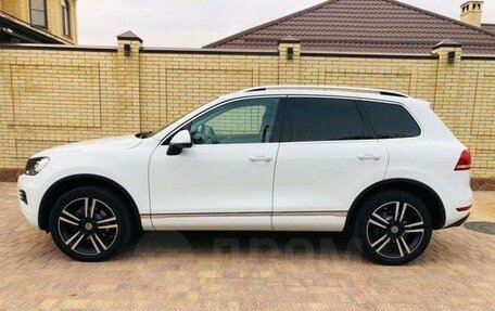 Volkswagen Touareg III, 2014 год, 2 970 000 рублей, 3 фотография