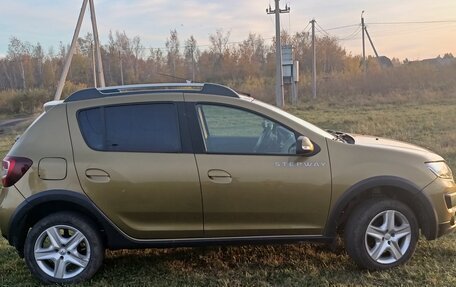 Renault Sandero II рестайлинг, 2015 год, 900 000 рублей, 6 фотография