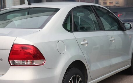 Volkswagen Polo VI (EU Market), 2013 год, 827 000 рублей, 11 фотография