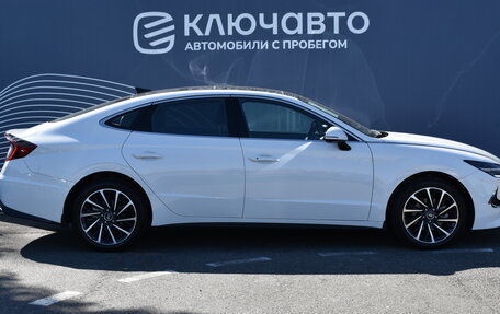 Hyundai Sonata VIII, 2022 год, 3 390 000 рублей, 5 фотография