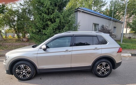 Volkswagen Tiguan II, 2017 год, 2 700 000 рублей, 1 фотография