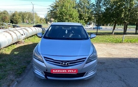 Hyundai Solaris II рестайлинг, 2016 год, 820 000 рублей, 4 фотография