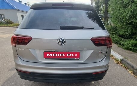 Volkswagen Tiguan II, 2017 год, 2 700 000 рублей, 7 фотография