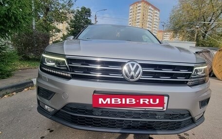 Volkswagen Tiguan II, 2017 год, 2 700 000 рублей, 10 фотография