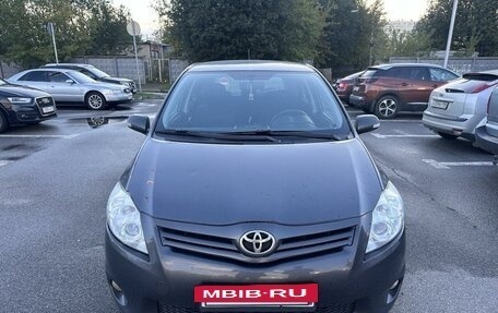 Toyota Auris II, 2011 год, 1 088 000 рублей, 4 фотография