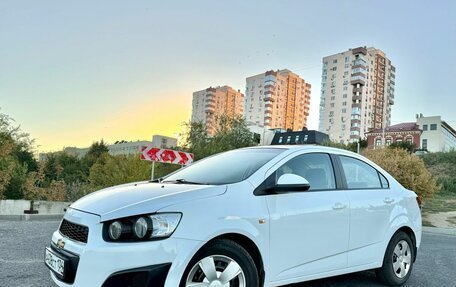 Chevrolet Aveo III, 2013 год, 950 000 рублей, 3 фотография