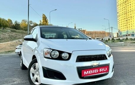 Chevrolet Aveo III, 2013 год, 950 000 рублей, 2 фотография