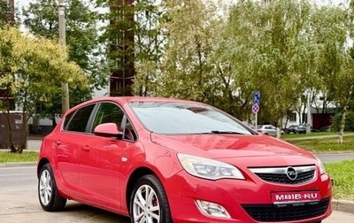 Opel Astra J, 2011 год, 730 000 рублей, 1 фотография