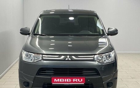 Mitsubishi Outlander III рестайлинг 3, 2014 год, 1 465 000 рублей, 6 фотография