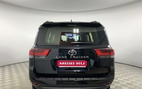 Toyota Land Cruiser, 2023 год, 15 990 000 рублей, 6 фотография