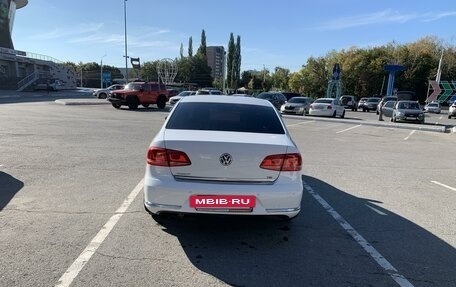 Volkswagen Passat B7, 2011 год, 1 050 000 рублей, 4 фотография