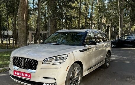 Lincoln Aviator II, 2020 год, 7 350 000 рублей, 12 фотография