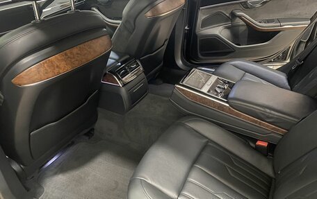 Audi A8, 2018 год, 5 799 000 рублей, 14 фотография