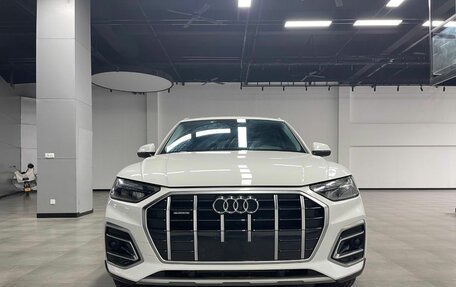 Audi Q5, 2022 год, 5 999 000 рублей, 2 фотография