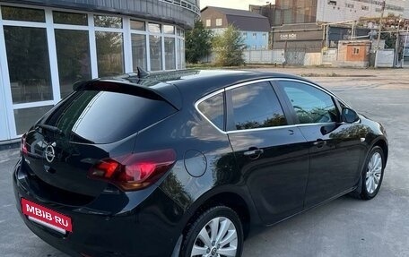 Opel Astra J, 2011 год, 715 000 рублей, 8 фотография