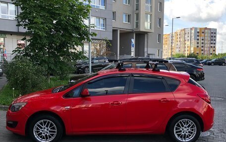 Opel Astra J, 2013 год, 999 999 рублей, 2 фотография