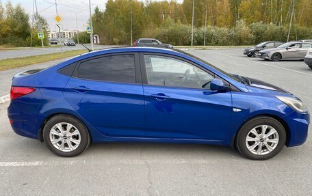 Hyundai Solaris II рестайлинг, 2011 год, 730 000 рублей, 4 фотография