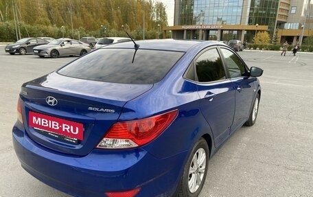 Hyundai Solaris II рестайлинг, 2011 год, 730 000 рублей, 7 фотография