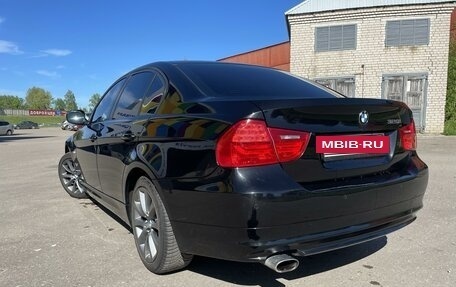 BMW 3 серия, 2010 год, 1 600 000 рублей, 8 фотография