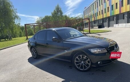 BMW 3 серия, 2010 год, 1 600 000 рублей, 3 фотография