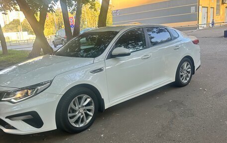 KIA Optima IV, 2018 год, 1 700 000 рублей, 10 фотография