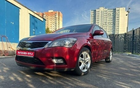 KIA cee'd I рестайлинг, 2011 год, 870 000 рублей, 2 фотография