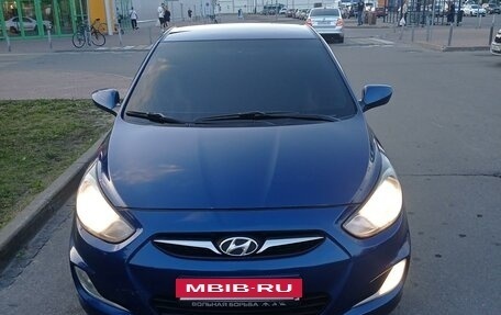 Hyundai Solaris II рестайлинг, 2012 год, 665 000 рублей, 6 фотография