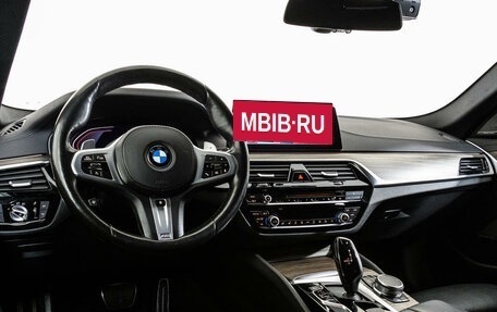 BMW 5 серия, 2019 год, 5 197 000 рублей, 14 фотография