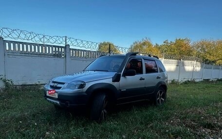 Chevrolet Niva I рестайлинг, 2009 год, 600 000 рублей, 7 фотография