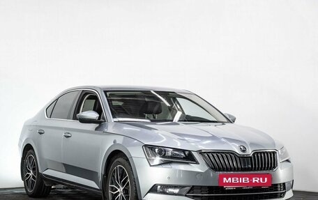 Skoda Superb III рестайлинг, 2018 год, 2 399 000 рублей, 3 фотография