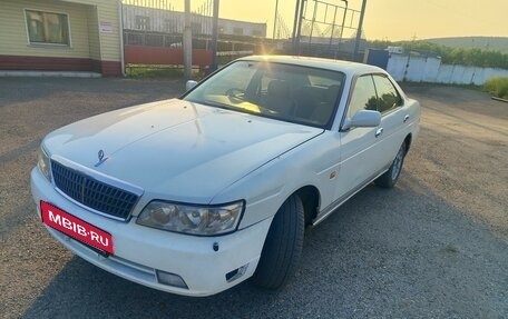 Nissan Laurel VIII, 2002 год, 380 000 рублей, 2 фотография