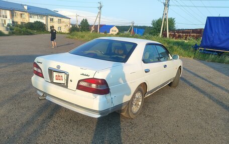 Nissan Laurel VIII, 2002 год, 380 000 рублей, 3 фотография