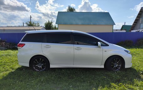 Toyota Wish II, 2010 год, 1 350 000 рублей, 2 фотография