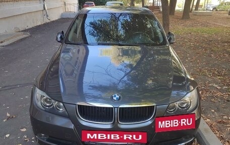 BMW 3 серия, 2007 год, 1 100 000 рублей, 2 фотография