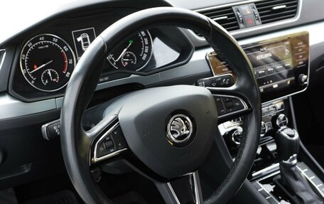 Skoda Superb III рестайлинг, 2018 год, 2 599 000 рублей, 12 фотография