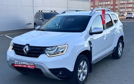 Renault Duster, 2022 год, 2 150 000 рублей, 3 фотография