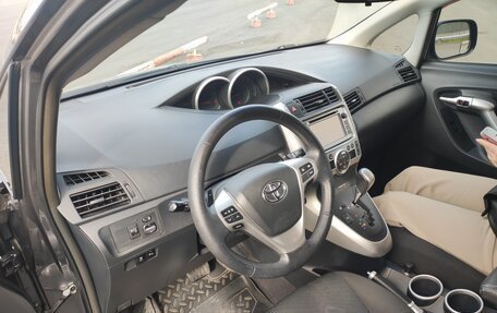 Toyota Verso I, 2012 год, 1 450 000 рублей, 12 фотография