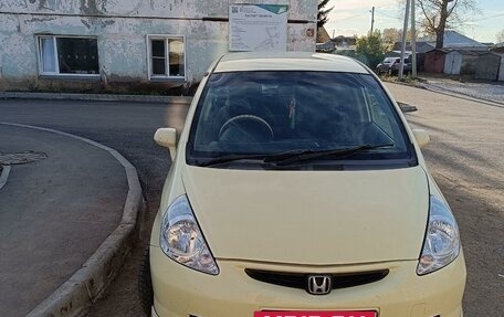 Honda Fit III, 2004 год, 525 000 рублей, 5 фотография