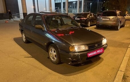 Nissan Primera II рестайлинг, 1992 год, 100 000 рублей, 3 фотография