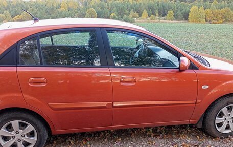 KIA Rio II, 2010 год, 800 000 рублей, 8 фотография