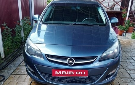 Opel Astra J, 2013 год, 900 000 рублей, 6 фотография